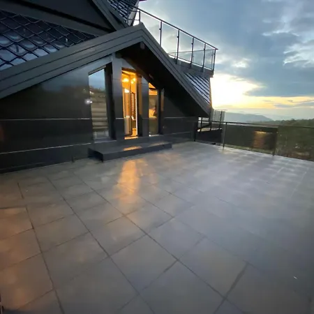 Diamond One Apartment *