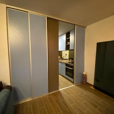 Diamond One Apartment *